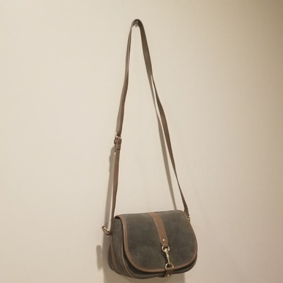 💖💥New to the closet💥💖NWOT Olive green Suede handbag - Picture 9 of 15